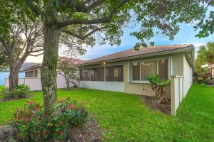 9462 Sandpiper Ln WPB FL 33411-rear1