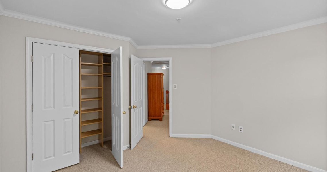 5714 Silk Tree Dr, Riverdale, MD 20737_3rdbr1